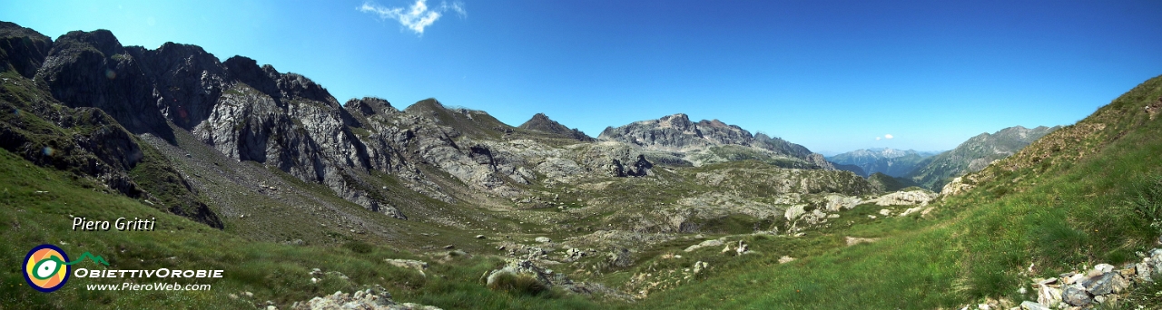 47.1 Panoramica scendendo dal Passo di Grabiasca.jpg